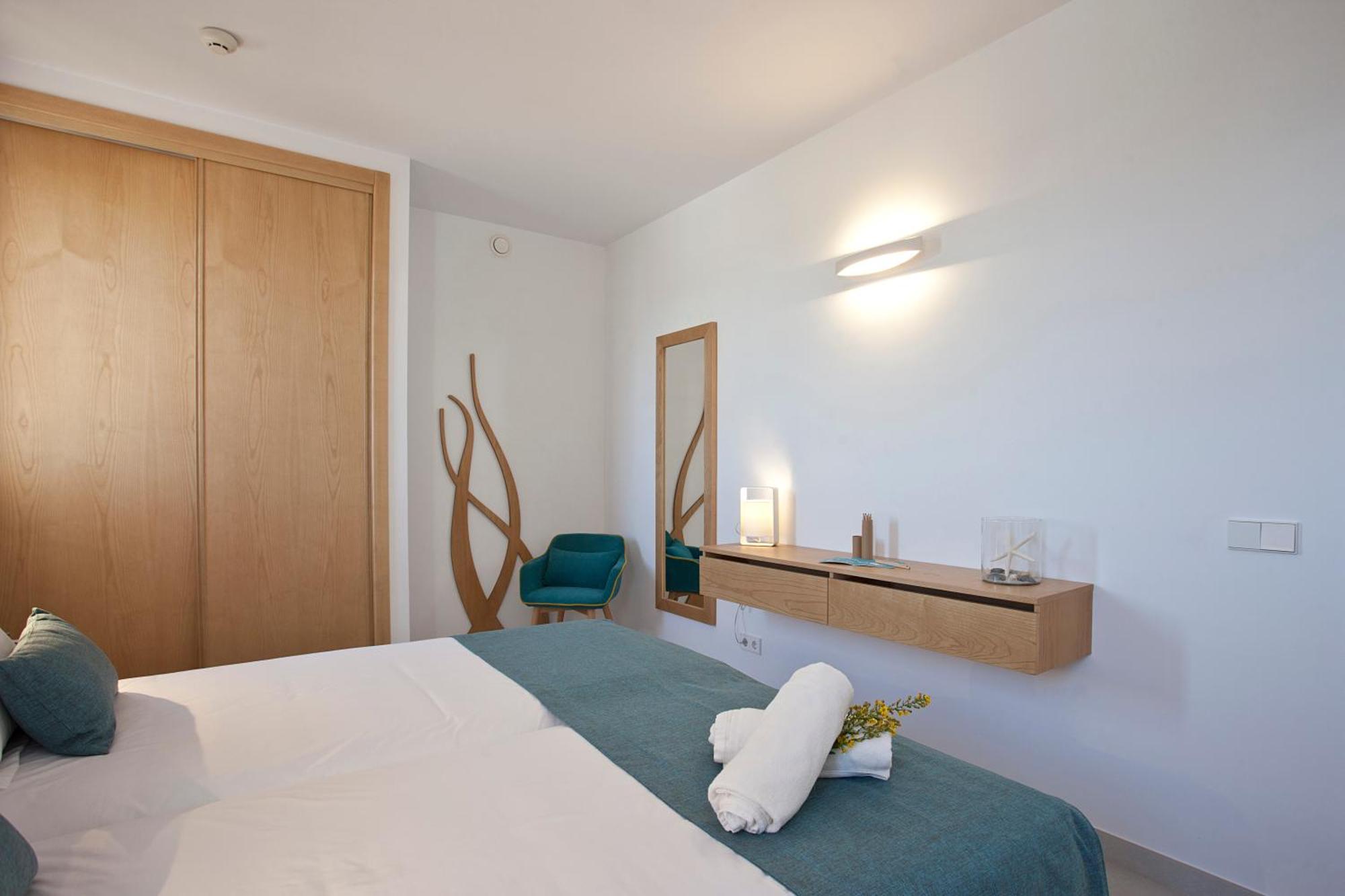 Apartaments Posidonia Колонья Сант Джордин Экстерьер фото